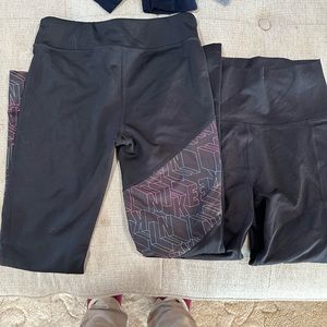 2 pair of leggings
